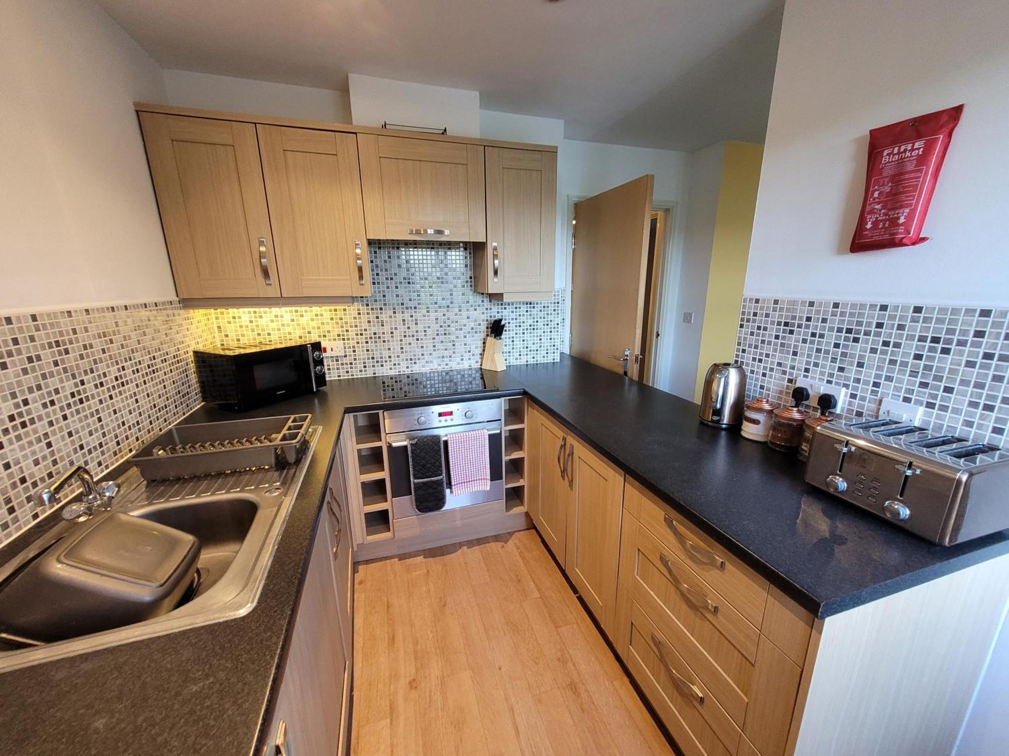 Catchpole Stays Abbey Field Apartment- A Lovely 2 Bed Apartment With Field Views Near Colchester Town Centre Buitenkant foto